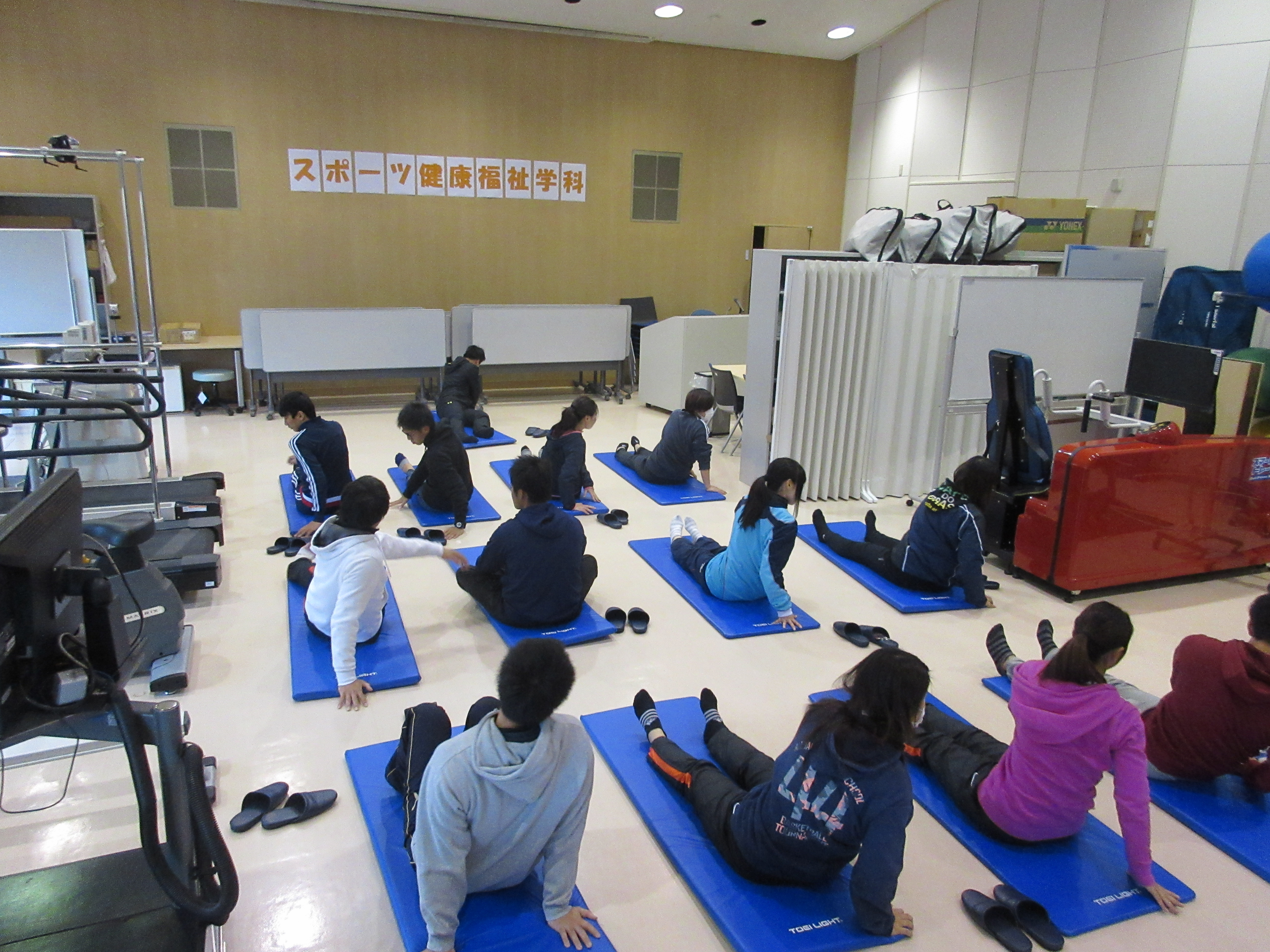 体幹トレーニング指導のシミュレーション 社会福祉学部 スポーツ健康福祉学科ブログ 社会福祉学部 九州保健福祉大学